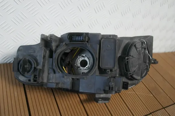AUDI A4 B7 04-08 Faro Delantero Derecho 8E0941004BK image 9
