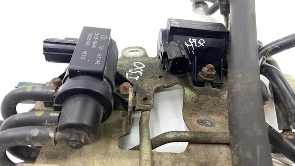 Mazda CX-5 I 2012-2017 Solenoide de vacío SH03 18741 image 6