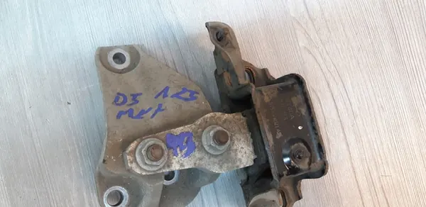 Soporte de motor Ford Fiesta MK7 1.25 8V51-7M121AE image 2