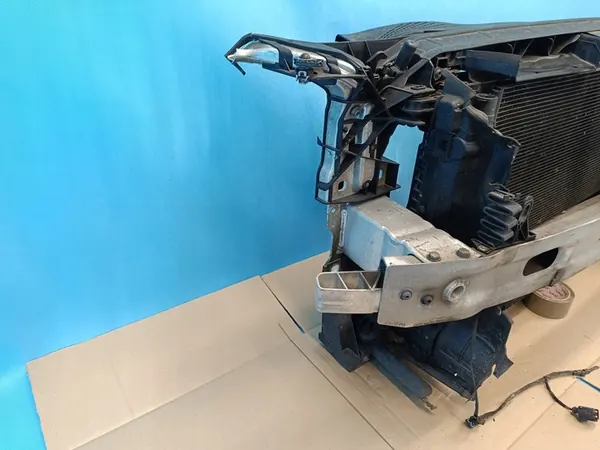 AUDI A5 F5 SPORTBACK 2.0 TDI 140KW 2018 R Paraurti anteriore 8W0121251AK image 4