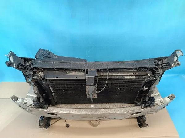 AUDI A5 F5 SPORTBACK 2.0 TDI 140KW 2018 R Paraurti anteriore 8W0121251AK image 6