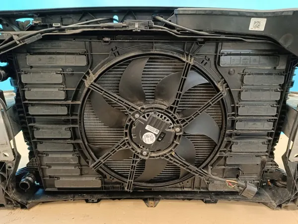 AUDI A5 F5 SPORTBACK 2.0 TDI 140KW 2018 R Paraurti anteriore 8W0121251AK image 8