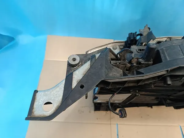 AUDI A5 F5 SPORTBACK 2.0 TDI 140KW 2018 R Paraurti anteriore 8W0121251AK image 9