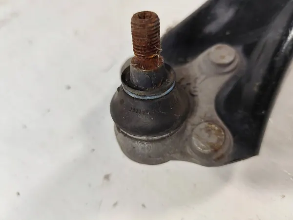 Braccio di Controllo Anteriore Destro Skoda Superb VW Caddy III image 2