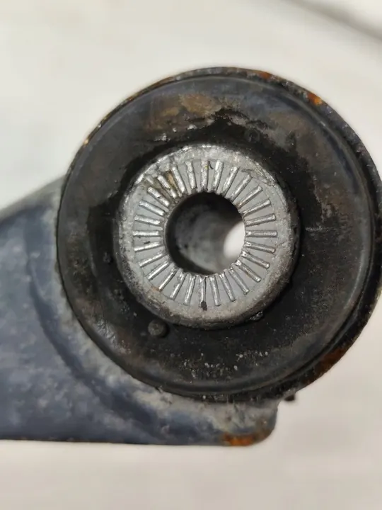 Braccio di Controllo Anteriore Destro Skoda Superb VW Caddy III image 3