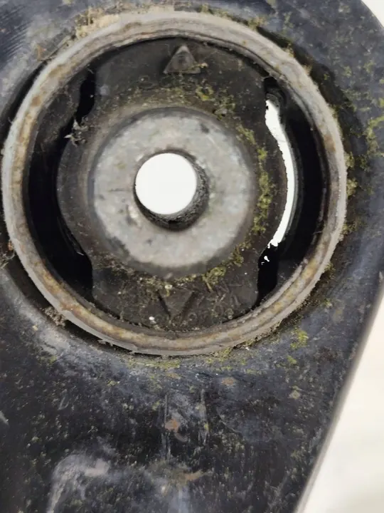 Braccio di Controllo Anteriore Destro Skoda Superb VW Caddy III image 4