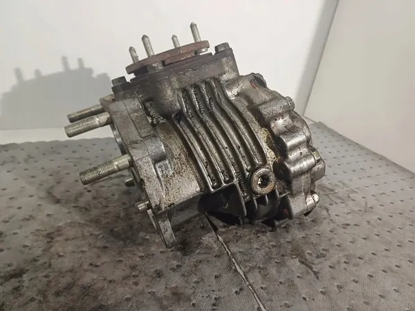 Toyota RAV 4 (XA30) 2006 Boîte de transfert / Réducteur W82 image 4