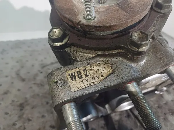 Toyota RAV 4 (XA30) 2006 Boîte de transfert / Réducteur W82 image 5