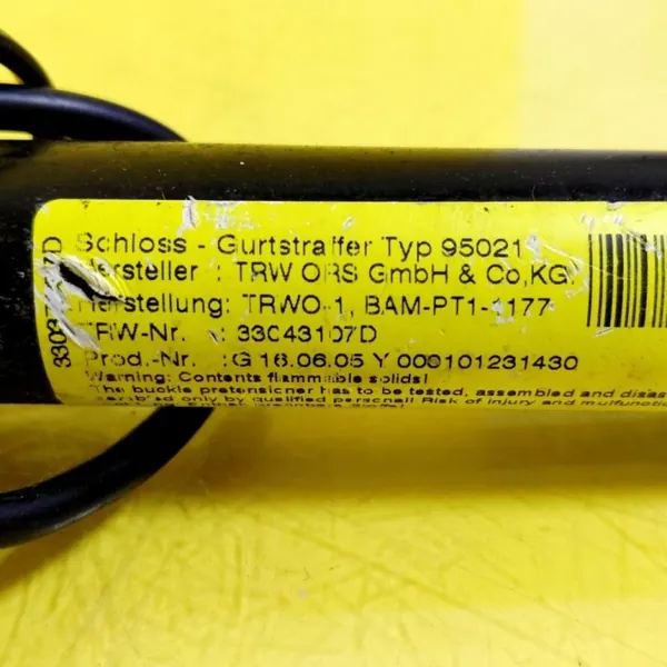 Vänster fram säkerhetsbältesspänne OEM DRC98146 Ford Focus image 3