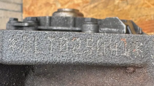 Motorunterblock Pfosten OEM BLOK DÓŁ SŁUPEK SILNIK image 8