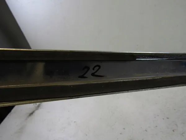 VW T6 rear chrome trim 7E0853079B image 5
