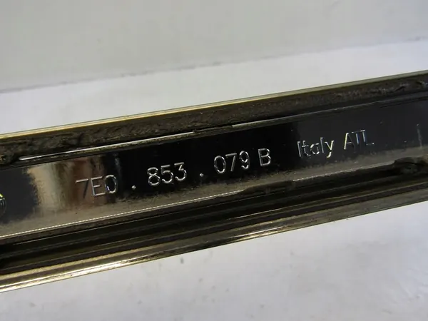 VW T6 rear chrome trim 7E0853079B image 7