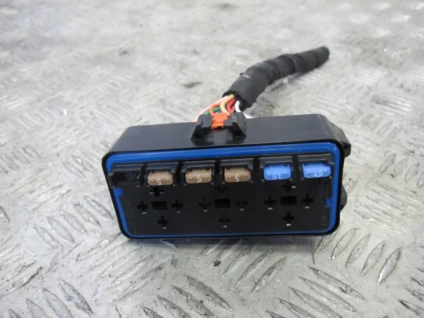 Módulo Caja de Fusibles OEM 9820725480 - Usado image 3