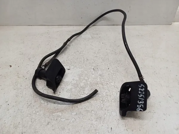 OPEL VECTRA C 05- Lavadores de Faróis Esquerdo Direito 13183117 13183116 image 2