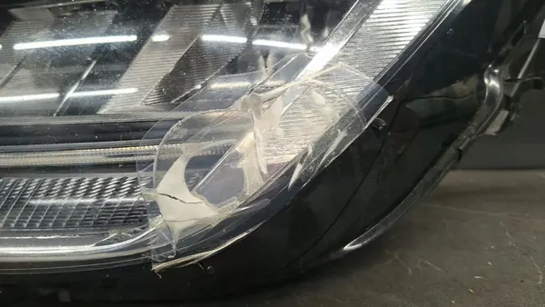 Farol Esquerdo VW Tiguan II LIFT 5NB941035C image 2