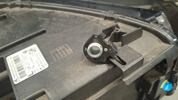 Farol Esquerdo VW Tiguan II LIFT 5NB941035C image 6