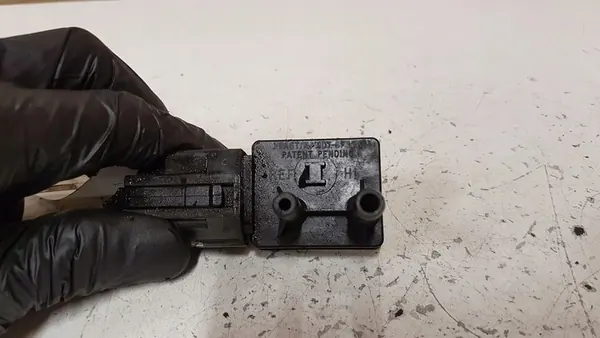 Volvo OE 30 785 486 AA pakokaasun paineanturi image 3