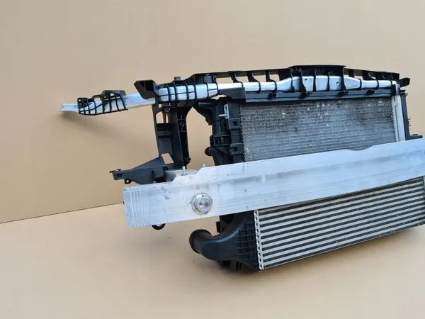 Voorkoeler Steun Infiniti Q30 USA image 6