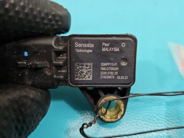 Capteur MAP Dacia Sandero III OEM 223657652R image 3