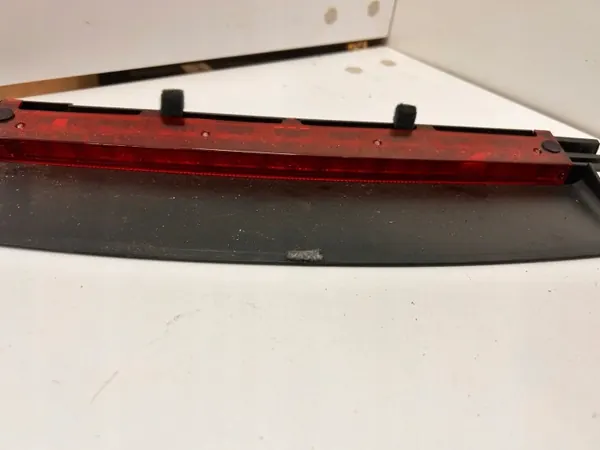 Keskijarrunvalo OEM 4F5 945 097 Audi A6 C6 Sedanille image 3