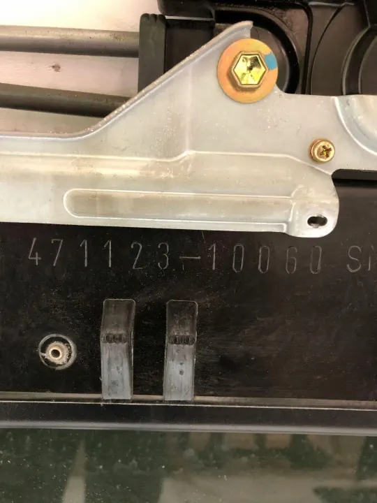 Lexus LS430 kattoluukku OEM 471123-10060 00-06 image 5