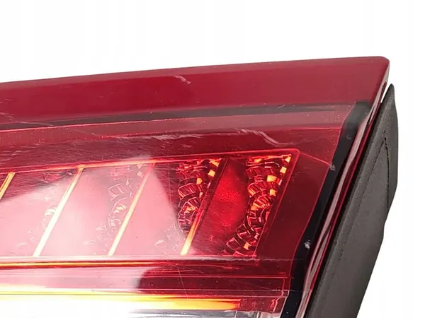 Rechter achterlicht LED Mercedes W212 2009–2016 OE image 3