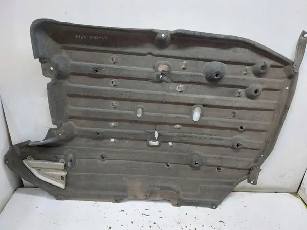 Honda HR-V III eHEV 2022 Cobertura inferior OEM image 4