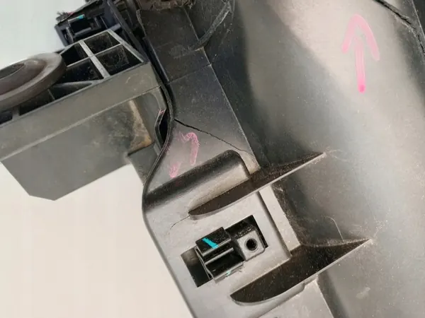 TESLA MODEL 3 LIFT 20- RADIATORFLÄKT 1559787-00-A image 10