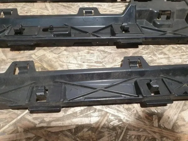 Suporte de soleira BMW 4 Cabrio OEM 7285795 - Usado image 10