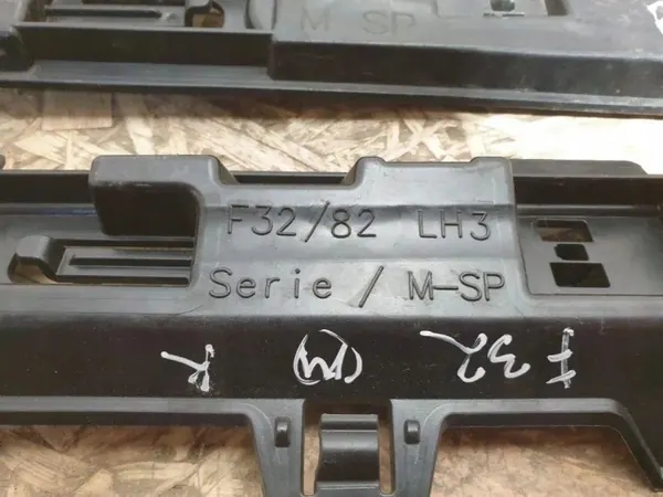 Suporte de soleira BMW 4 Cabrio OEM 7285795 - Usado image 7