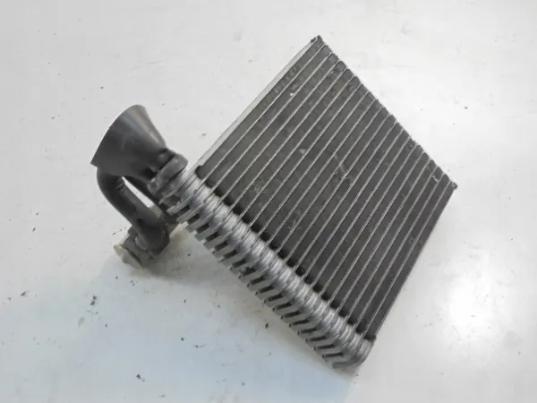 Évaporateur climatisation Nissan NV200 OEM N670153J918 image 3