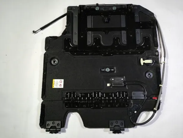 Conjunto tapetes OEM KKM23062 para Chrysler Pacifica 2017- image 7