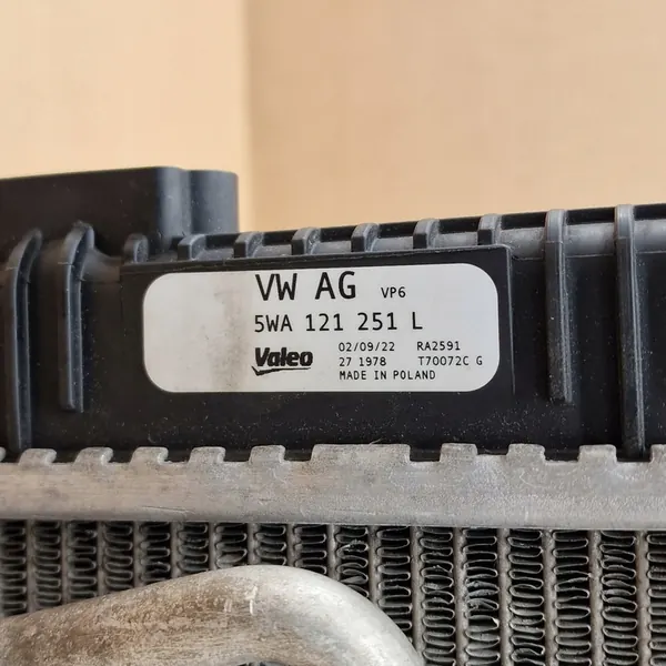 Conjunto de ventilador de refrigeración Audi Seat Skoda VW image 8