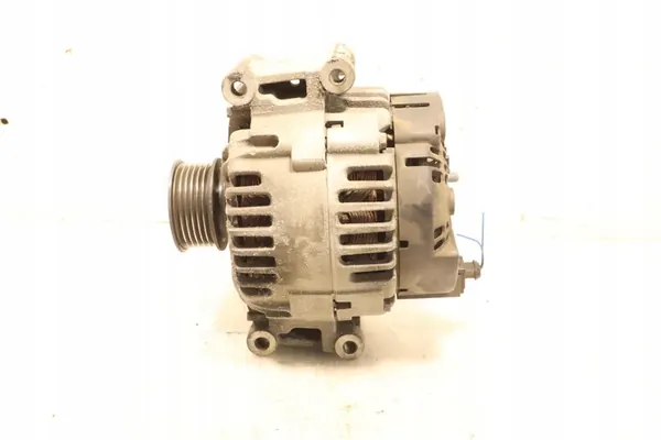 Generaattori Audi A4 B7 2.0 image 5