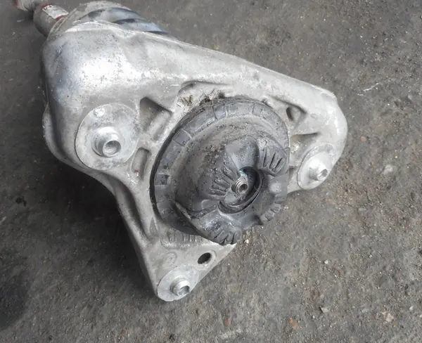Ammortizzatore anteriore sinistro Audi A4 B7 3.0 TDI OEM image 2