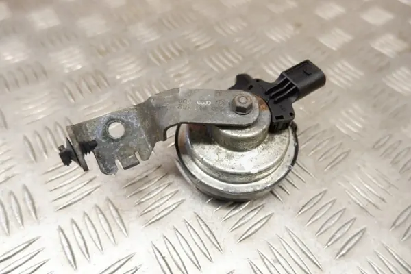 VW Toeter OEM 5N0951182 voor Tiguan 2011 Diesel image 4