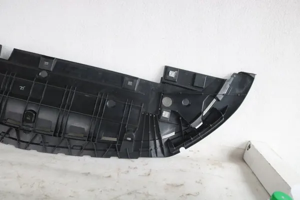 MERCEDES W177 AMG Framskydd Stötfångare A1778854900 image 8