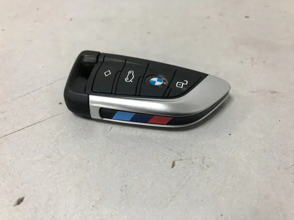 Llave de encendido OEM 66125A473F4 para BMW i4 G26 2021- image 3