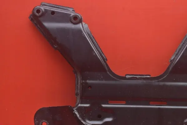 OEM 4KL399345B Reforço Dianteiro Audi E-Tron - Qualidade image 10