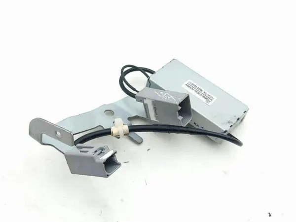 Amplificateur antenne Toyota OEM 8630047160 pour Prius image 4