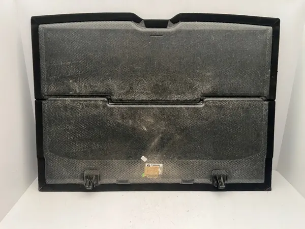 Nedre bagagegolv OEM 7448231 BMW F40 image 4