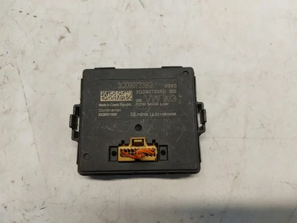 Módulo de control de luces Skoda Kodiaq II 2024 OEM 3Q0907338G image 2