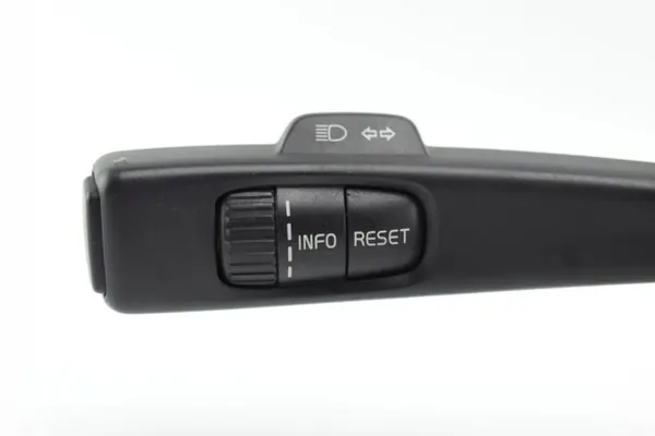 Interruptor Volvo V50 2.0D 2005 OEM 17D772-E Usado image 3