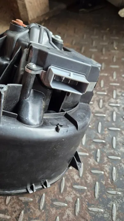 Nissens 87025 Ventilador interior image 4