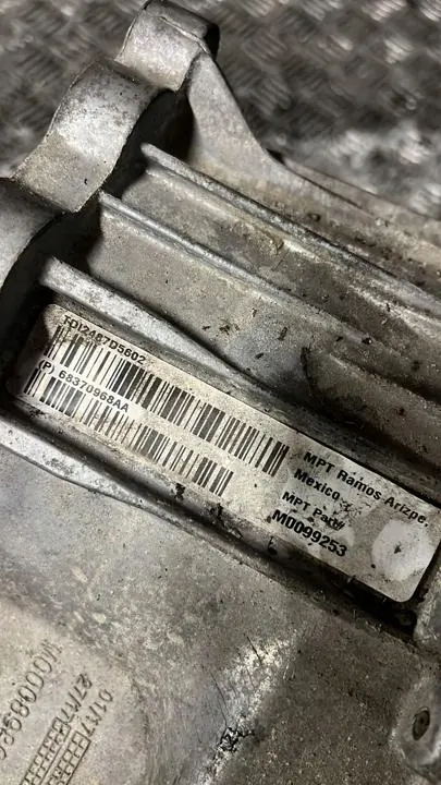 Boîte de transfert OEM 68370968AA pour Jeep Grand Cherokee image 4
