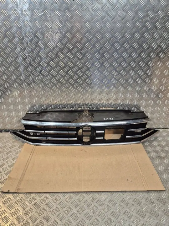 Grille Avant VW Passat B8 GTE OEM 3G0853653P Occasion image 2