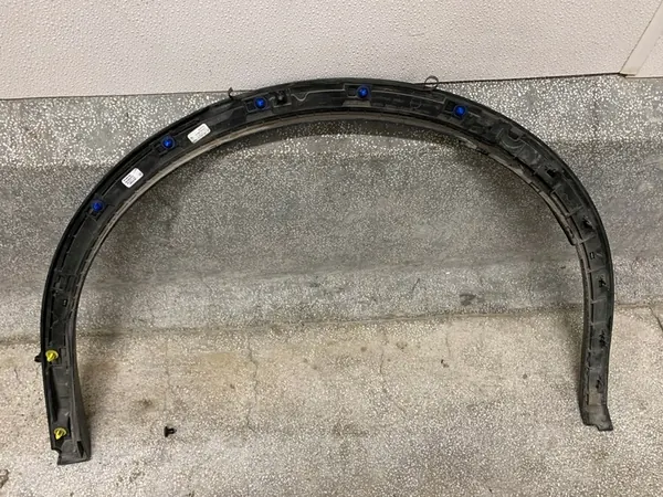 AUDI Q5 II Oikea Takakotelo 80A853818A image 2