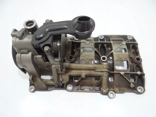 Pompe à huile d'occasion OEM 8518405 pour BMW X1 E84 2.0D image 5