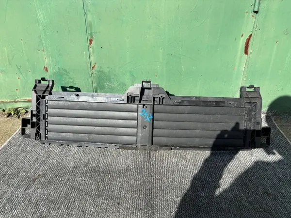 Conduto de ar Mercedes OEM A2478807101 - Usado image 2
