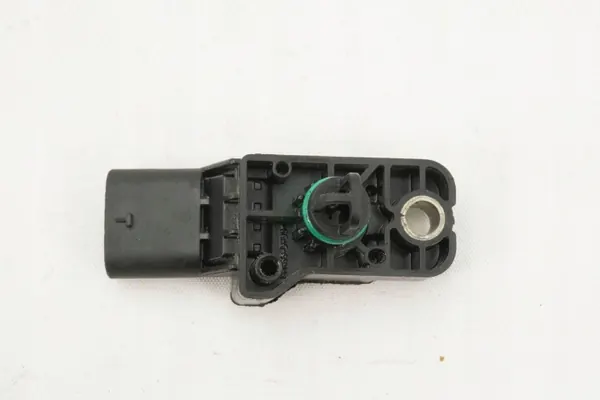 Sensor MAP OEM 038906051Q para Audi A5 - Usado image 5